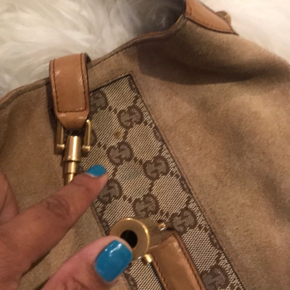 Gucci - Picture 3 of 8